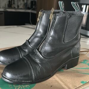 Devon Ariat paddock boots